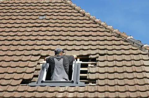 Pose de velux - Puycapel
